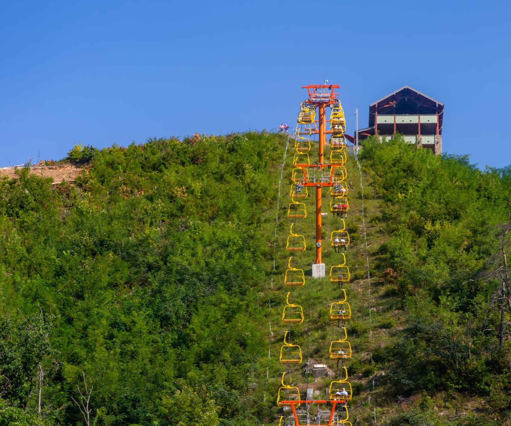 Lazy Bear Lodge, Hot Tub, Resort Pool, Wifi, 1089 Free Tickets Each Paid Day, Dollywood And More Gatlinburg Esterno foto